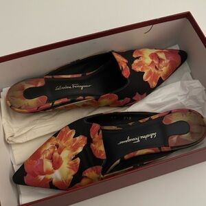 Authentic Salvatore Ferragamo MAIDA Mules - Luxurious Floral Satin